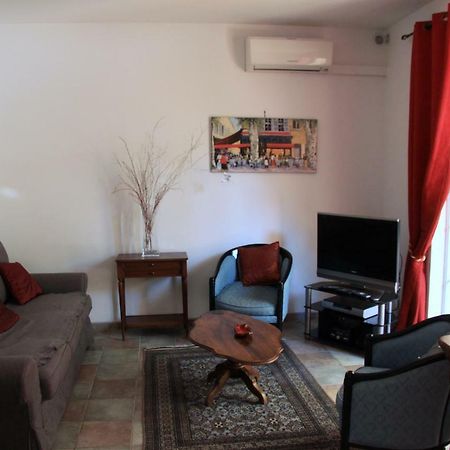 Appartement Avec Patio Et Garage Centre Ville Et Plage Sanary-sur-Mer Exteriér fotografie