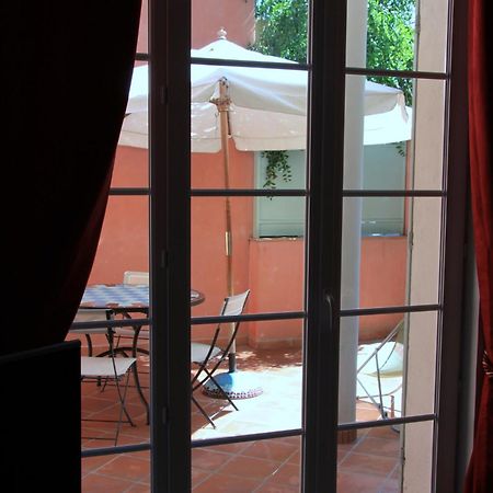Appartement Avec Patio Et Garage Centre Ville Et Plage Sanary-sur-Mer Exteriér fotografie